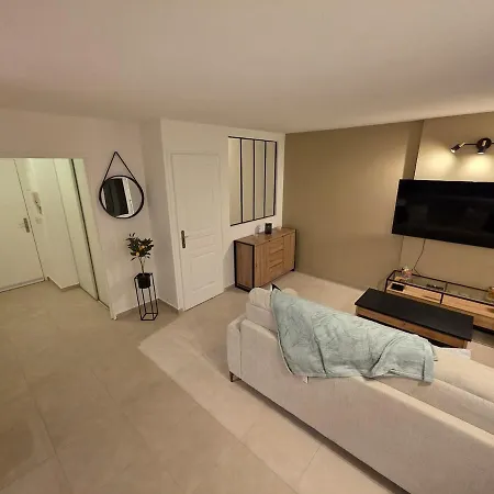 Апартаменты Renove Proche Канны